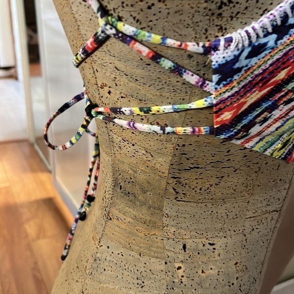 Ale Bikini - Picture 10 of 10